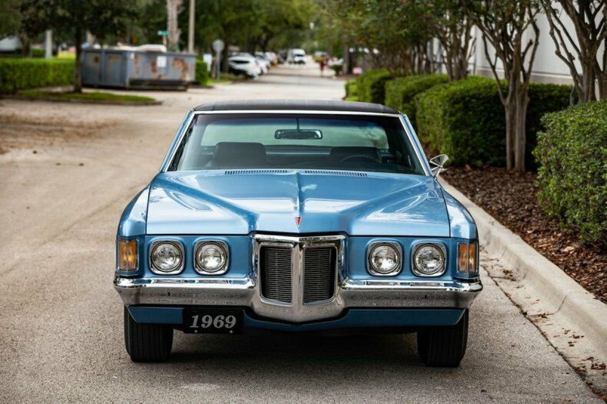 1969 Pontiac Grand Prix Model J - photo 12