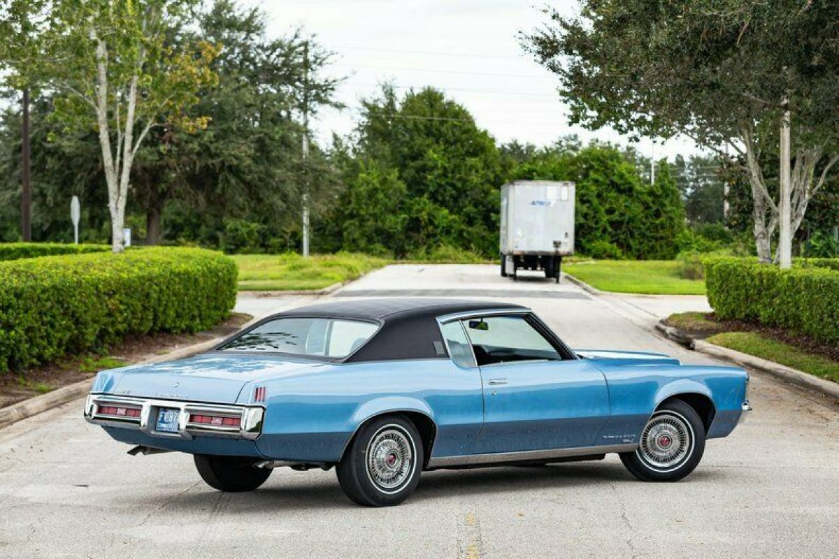 1969 Pontiac Grand Prix Model J - photo 2