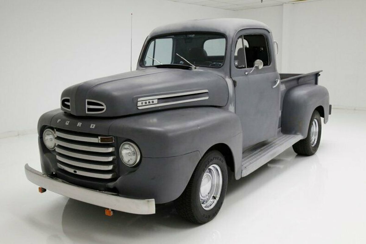429 Cadillac Engine/Primer Gray No Rust/Great Chrome/Oak Lacquered Bed 1948 Ford F1 Stepside