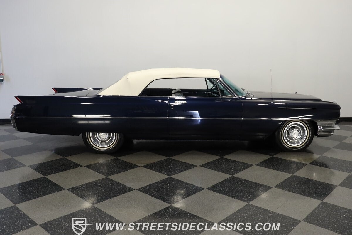 1964 Cadillac DeVille Convertible - photo 13