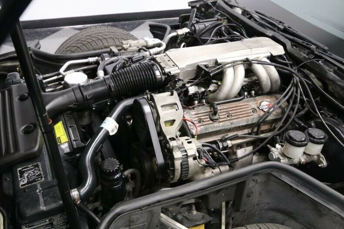 1989 Chevrolet Corvette Convertible - photo 4