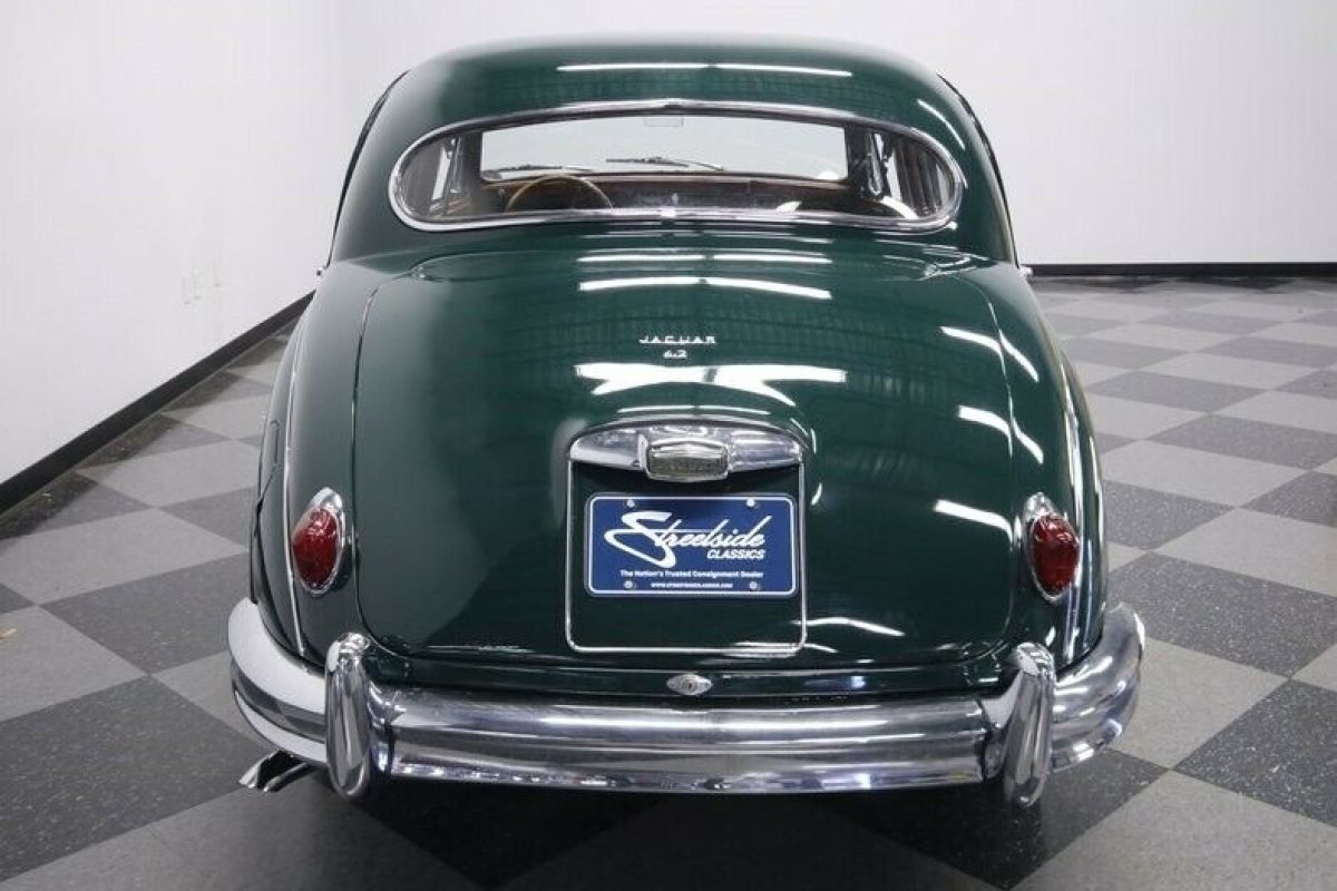 1957 Jaguar Mark I Saloon - photo 12