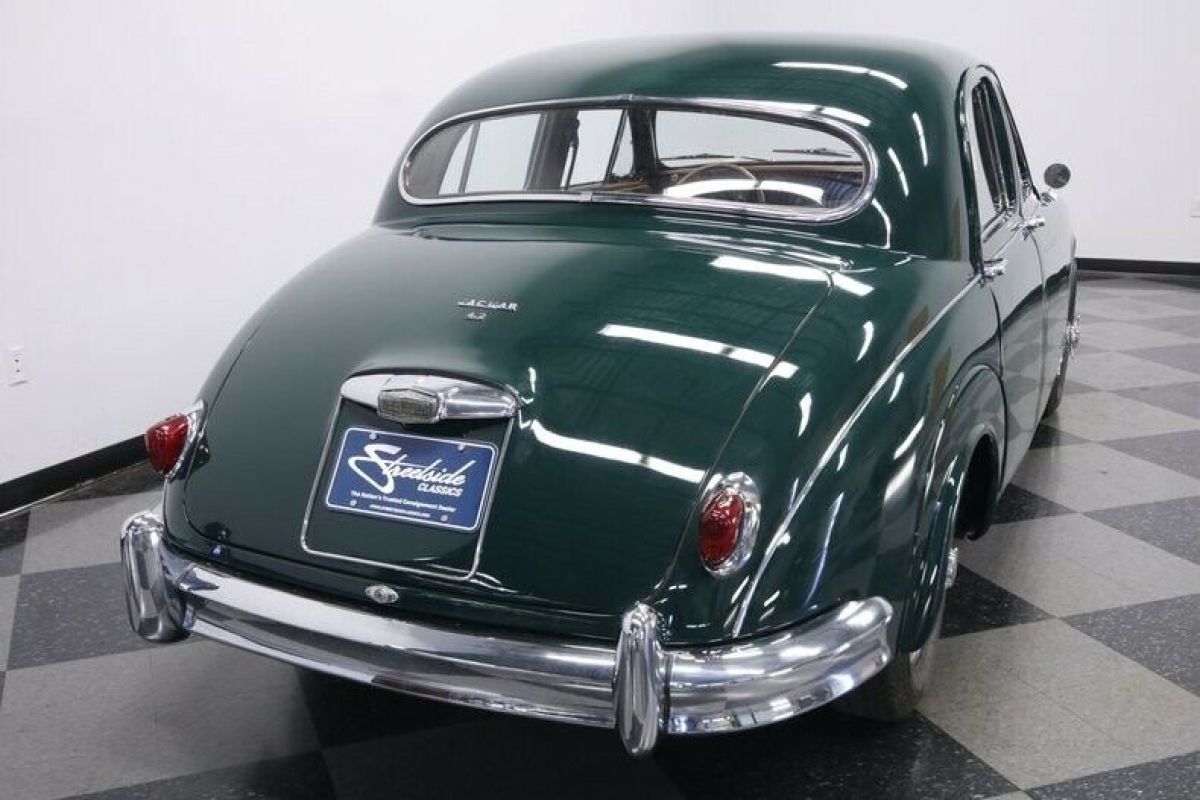 1957 Jaguar Mark I Saloon - photo 13