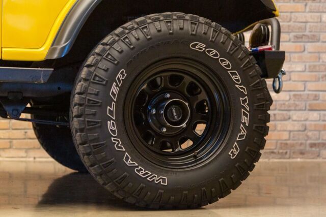 1985 Jeep CJ-8 Scrambler - photo 11