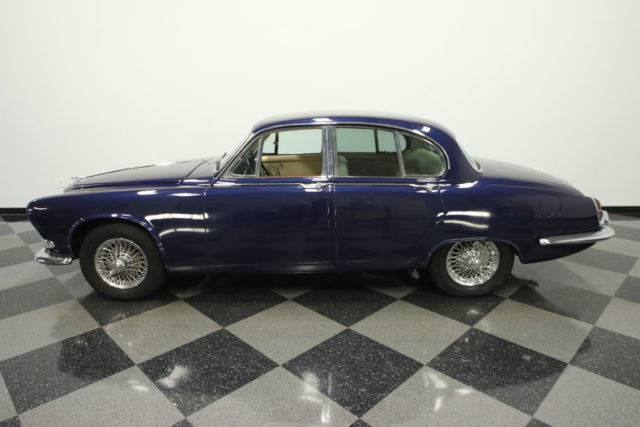 1967 Jaguar 420 - photo 2