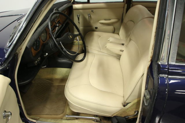 1967 Jaguar 420 - photo 4
