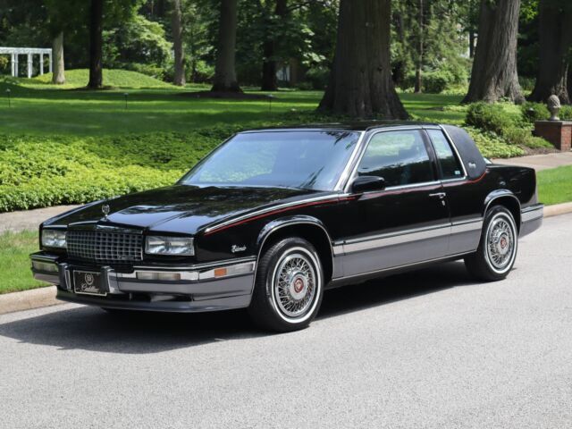 43,000 Original Miles, Rare Sable Black Biarritz, Black Leather, Ice cold A/C!!! 1990 Cadillac Eldorado Biarritz