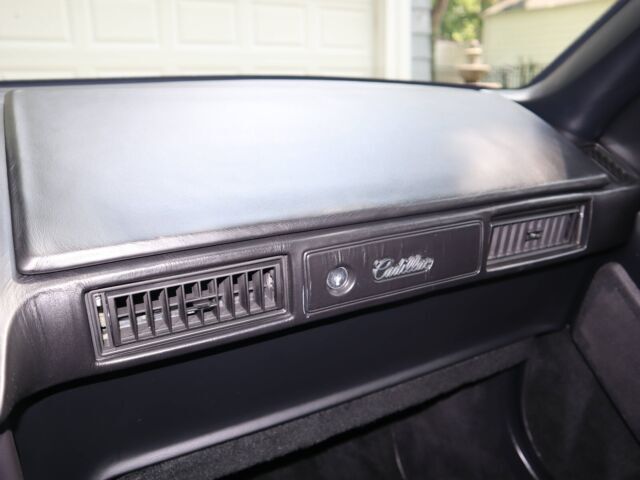 1990 Cadillac Eldorado Biarritz - photo 12