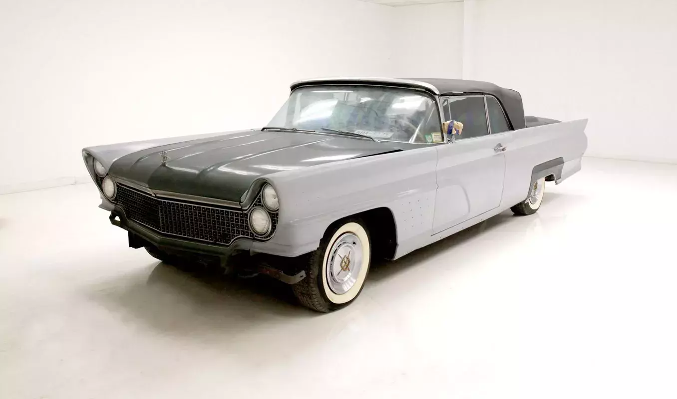 1960 Lincoln Mark Series Convertible - photo 13