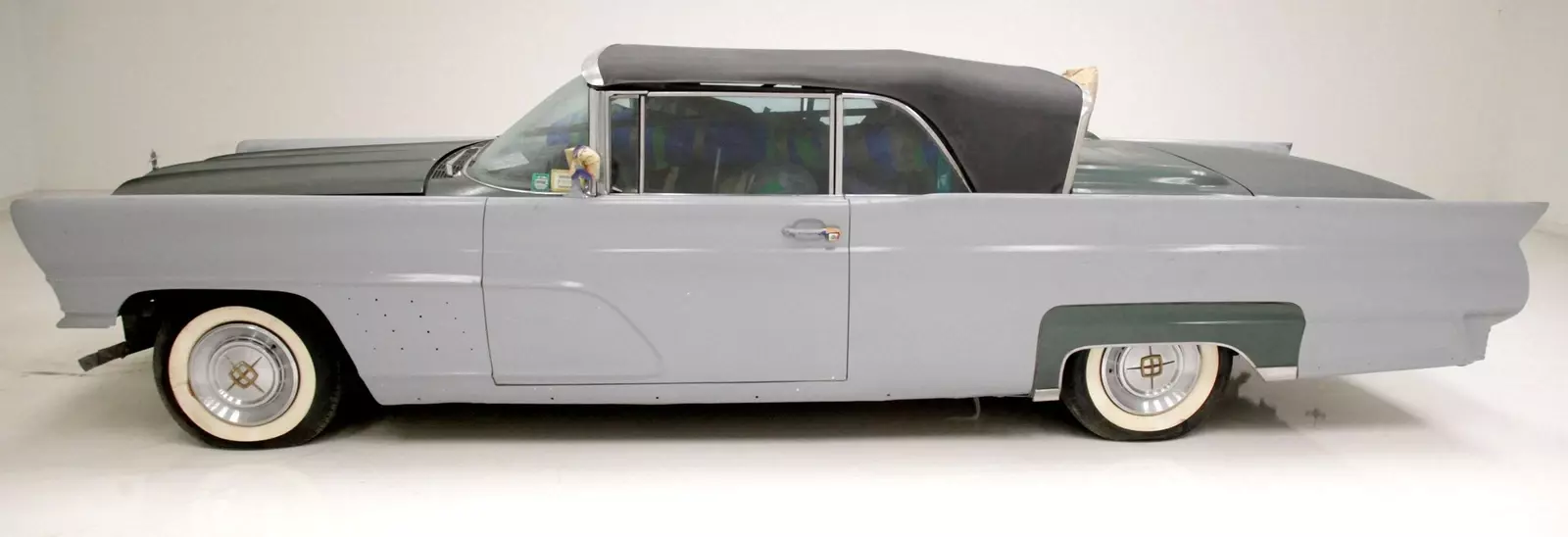 1960 Lincoln Mark Series Convertible - photo 2