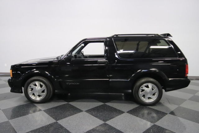 1992 GMC Typhoon - photo 3