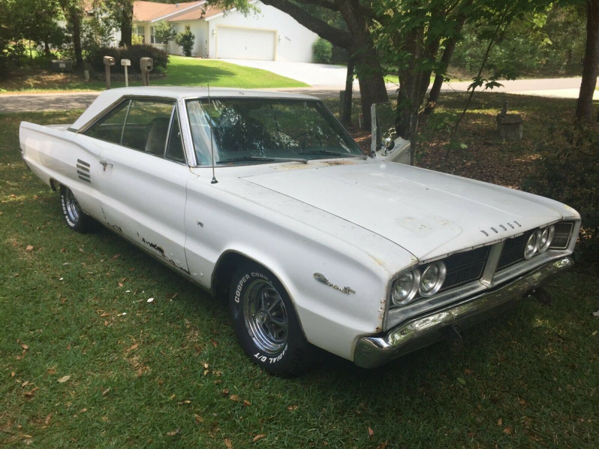 440, 2x 4bbls, 4 speed, posi , driven weekly for 17 years 1966 Dodge Coronet