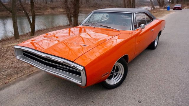 440 MAGNUM HIGHLY DETAILED STUNNING RESTORATION HIDEAWAYS PS PB MAKE OFFER WOW 1970 Dodge Charger 500