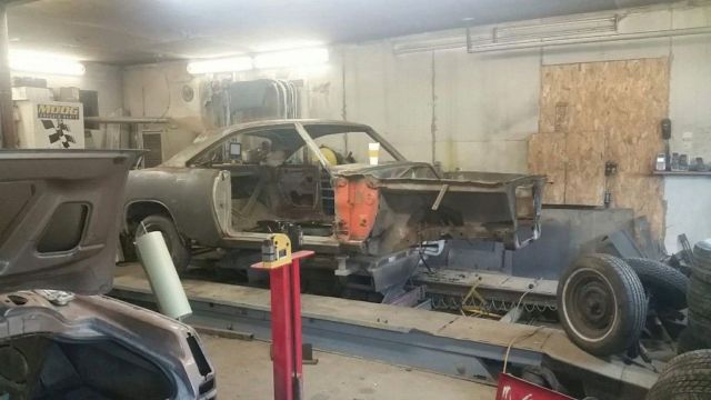 1967 Plymouth Barracuda - photo 2