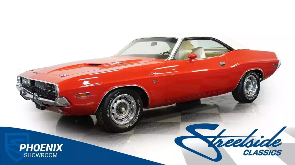 440 SIX PACK V8 MOPAR 1970 Dodge Challenger R/T 440 Six-Pack