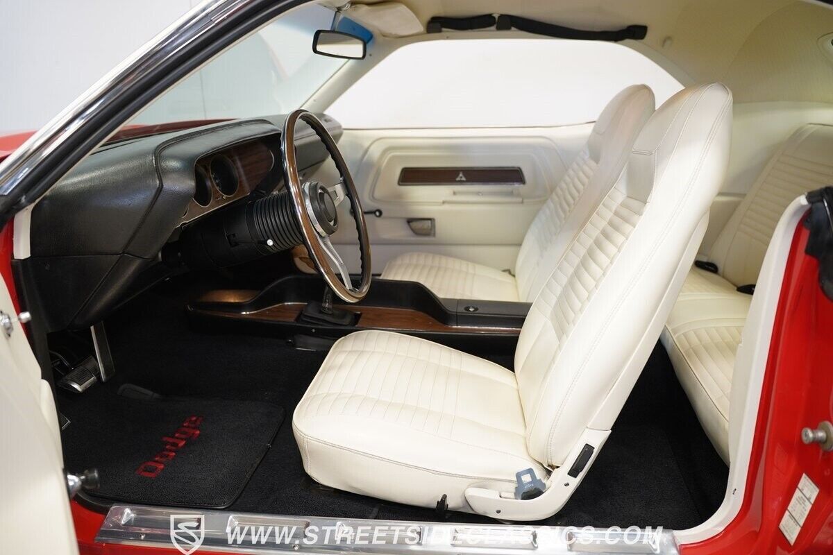 1970 Dodge Challenger R/T 440 Six-Pack - photo 5