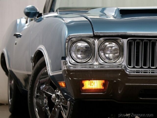 1970 Oldsmobile Cutlass 442 Convertible - photo 5