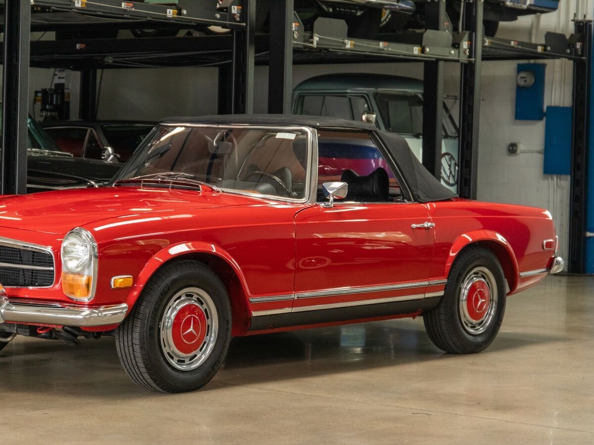 1970 Mercedes-Benz 280SL Convertible Roadster - photo 3