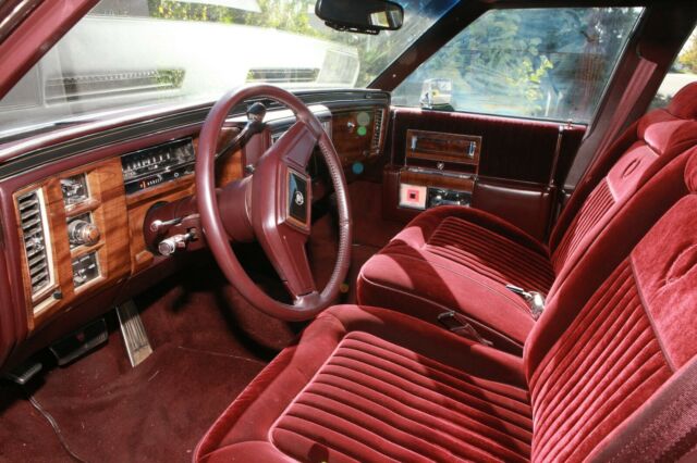 1987 Cadillac Brougham - photo 12