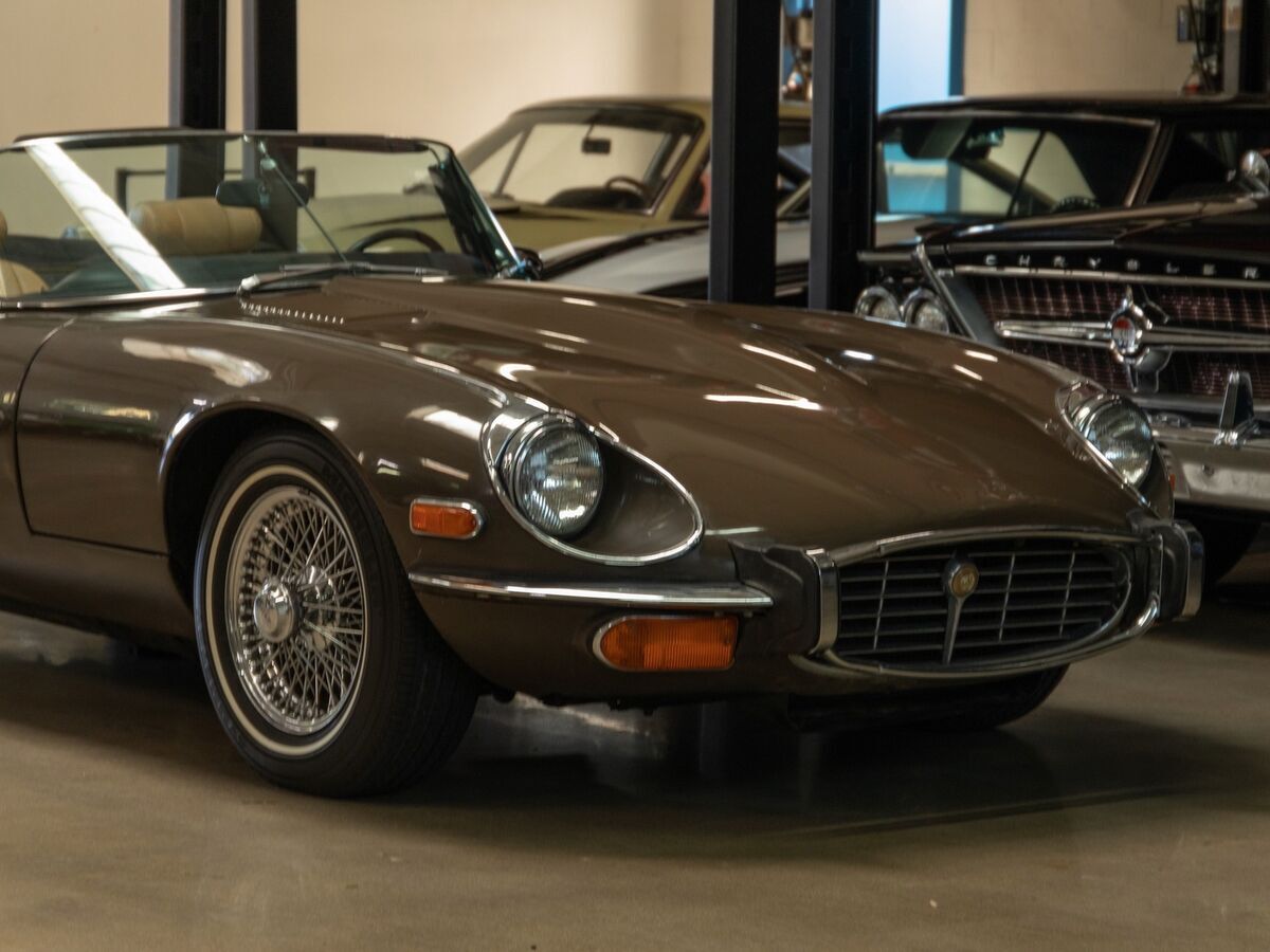 1973 Jaguar XKE E-Type Series III V12 4 spd Roadster with Hard - photo 12