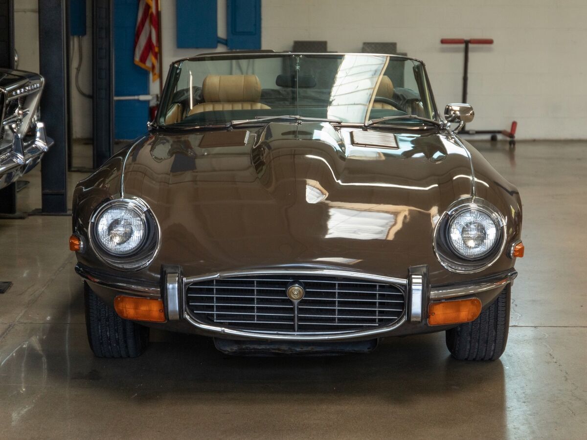 1973 Jaguar XKE E-Type Series III V12 4 spd Roadster with Hard - photo 13