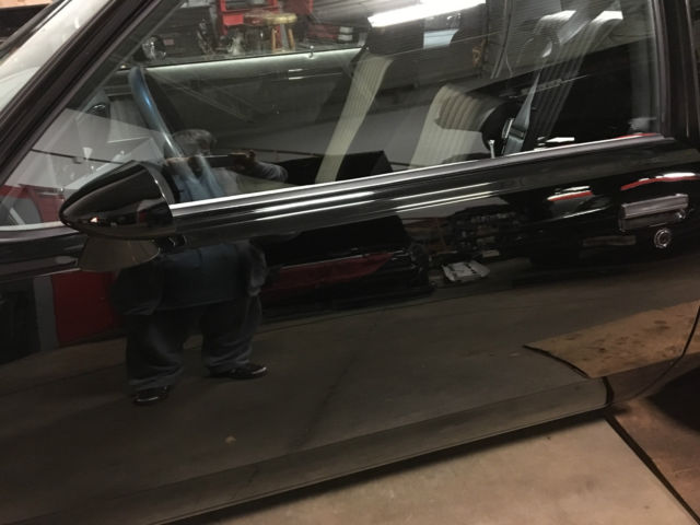 1987 Buick Grand National RARE Twilight Sentinel AND Power Moonroof - photo 7