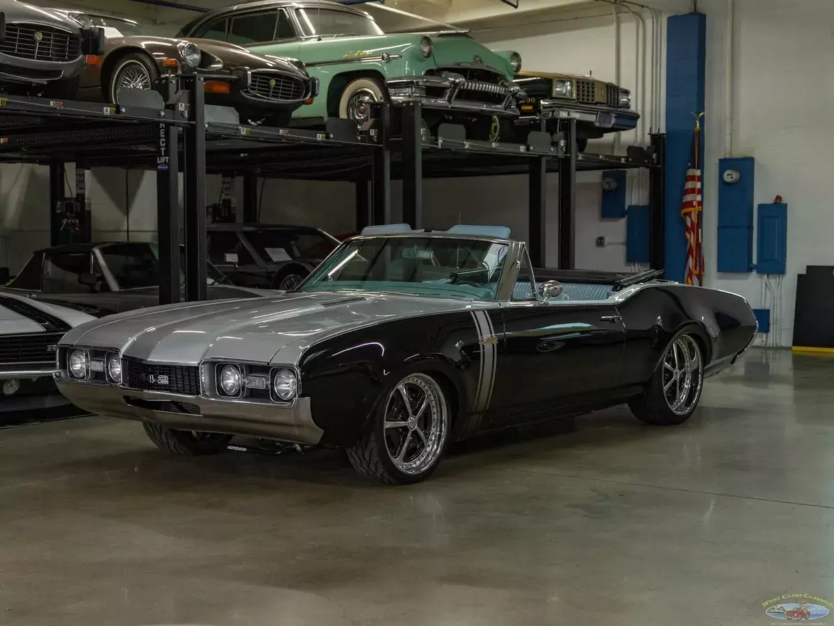 45 Miles 400c.i. stroked to 455 c.i. V8 4 spd Manual2 Door Convertible 1968 Oldsmobile 442 4 spd 455 V8 Convertible