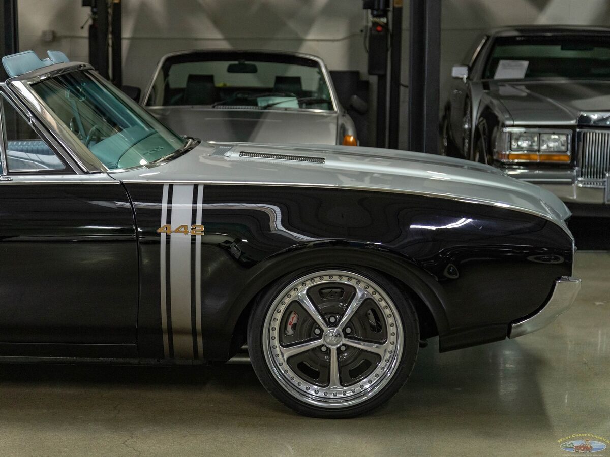 1968 Oldsmobile 442 4 spd 455 V8 Convertible - photo 4