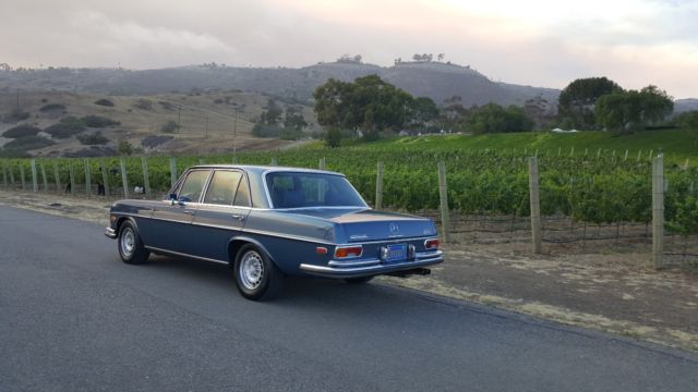 1973 Mercedes-Benz 200-Series 4.5 V8 - photo 12