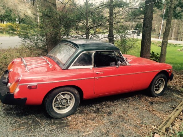 45,000 on rebuilt engine 1977 MG MGB