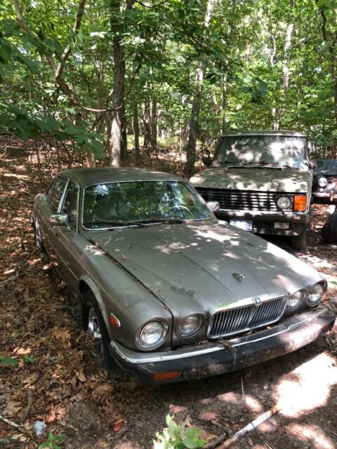 1985 Jaguar XJ6 Vanden Plas - photo 2