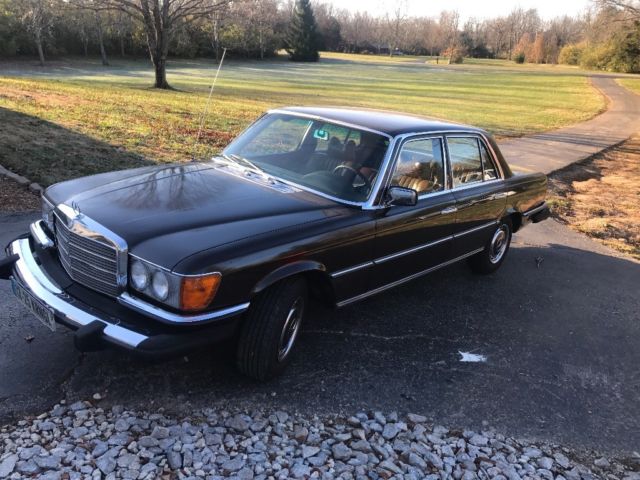 1974 Mercedes-Benz 400-Series