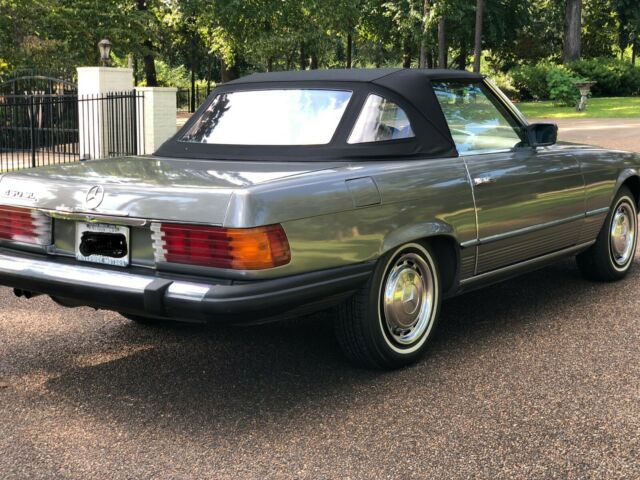 1977 Mercedes-Benz SL-Class - photo 7