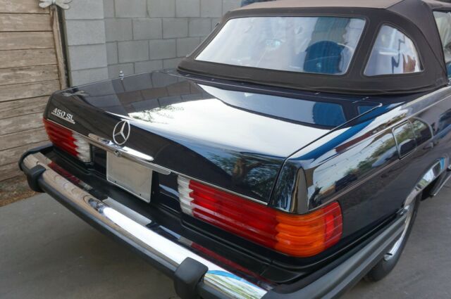 1977 Mercedes-Benz SL-Class 450SL Roadster Convertible - photo 9