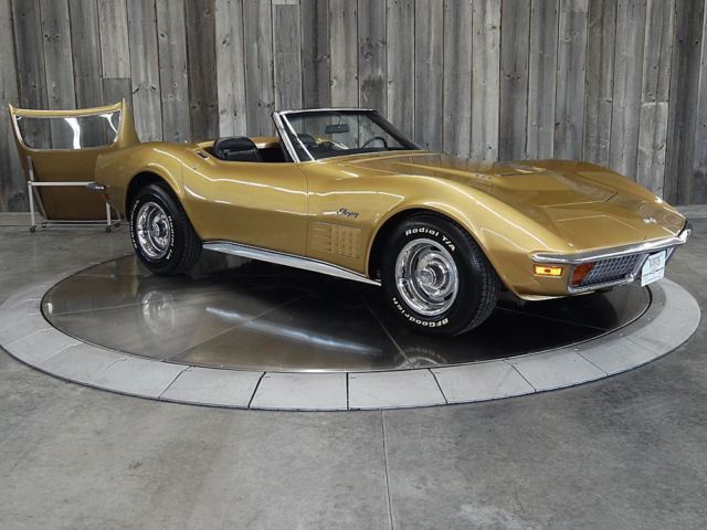1972 Chevrolet Corvette 454 4spd Two Tops Frame off Restored Beautiful - photo 6