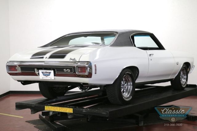 1972 Chevrolet Chevelle Cowl Induction Hood Full console and bucket seats - photo 10
