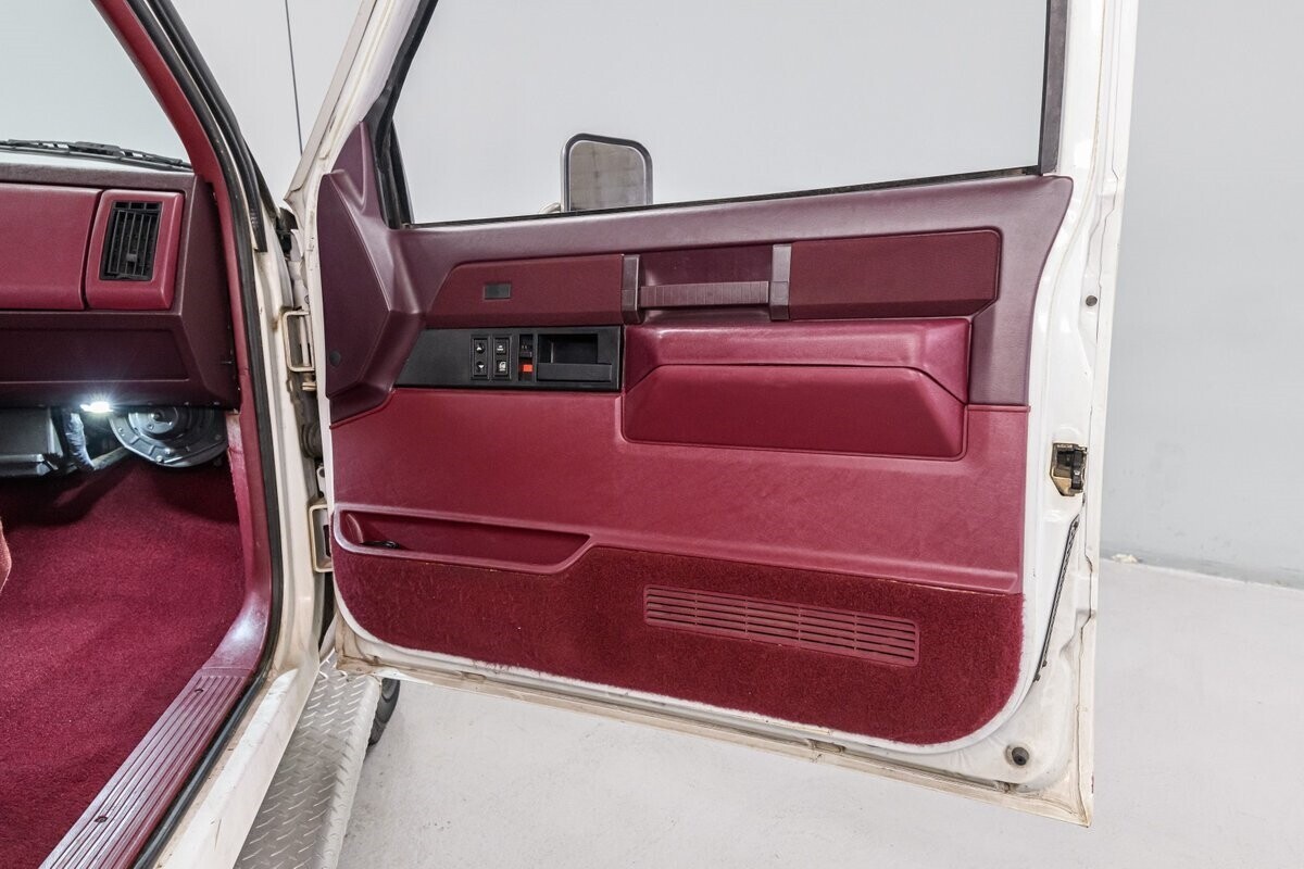 1989 GMC Sierra 3500 - photo 11
