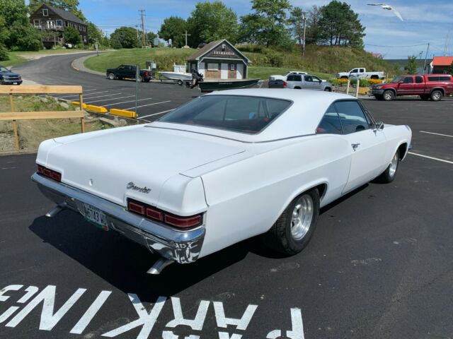 1966 Chevrolet Caprice 4-Speed - photo 4