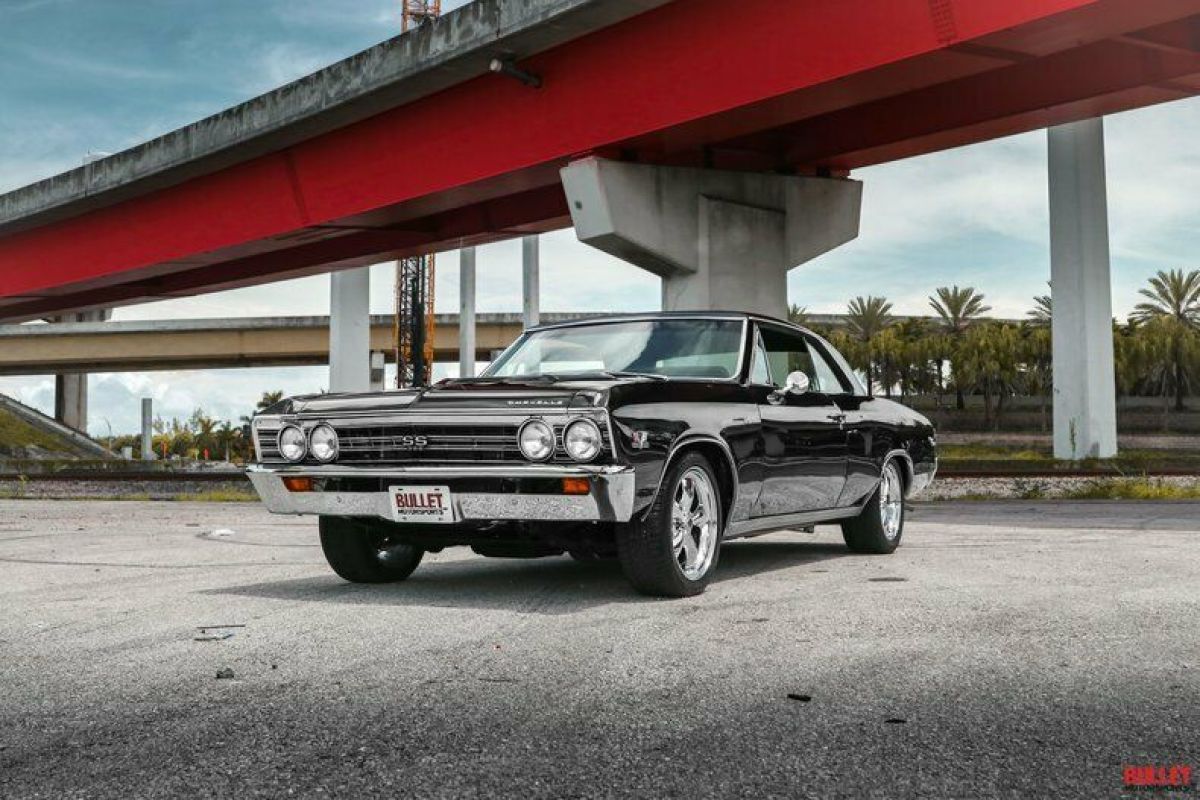 454ci V8 / 5-Speed Manual Transmission / 138 SS Vin / Power Disk Brakes 1967 Chevrolet Chevelle