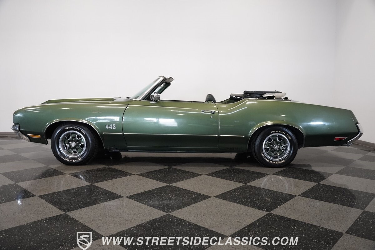 1970 Oldsmobile 442 Convertible - photo 3