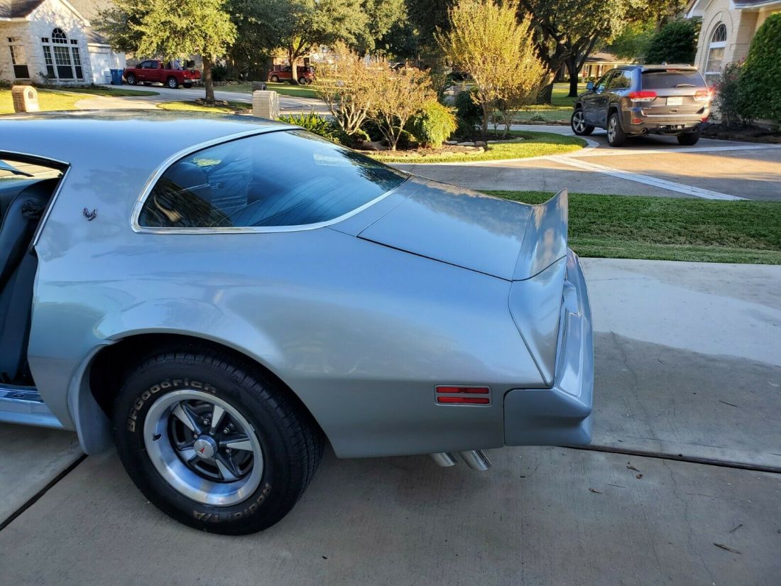 1976 Pontiac Trans Am - photo 9