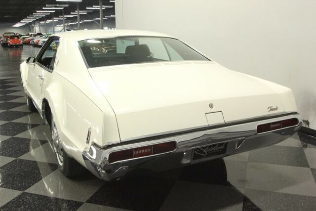 1969 Oldsmobile Toronado -- - photo 11