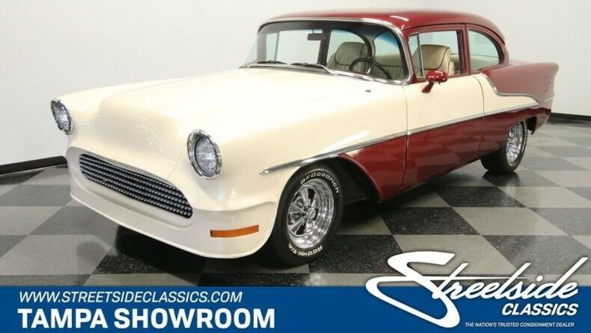 455 V8 200-4R OVERDRIVE POWER BRAKES & STEERING CUSTOM BODY PAINT & INTERIOR 1955 Oldsmobile Eighty-Eight