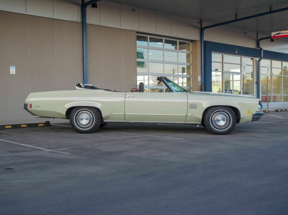 1972 Oldsmobile Eighty-Eight Royale Believed 70,000 original miles - photo 8