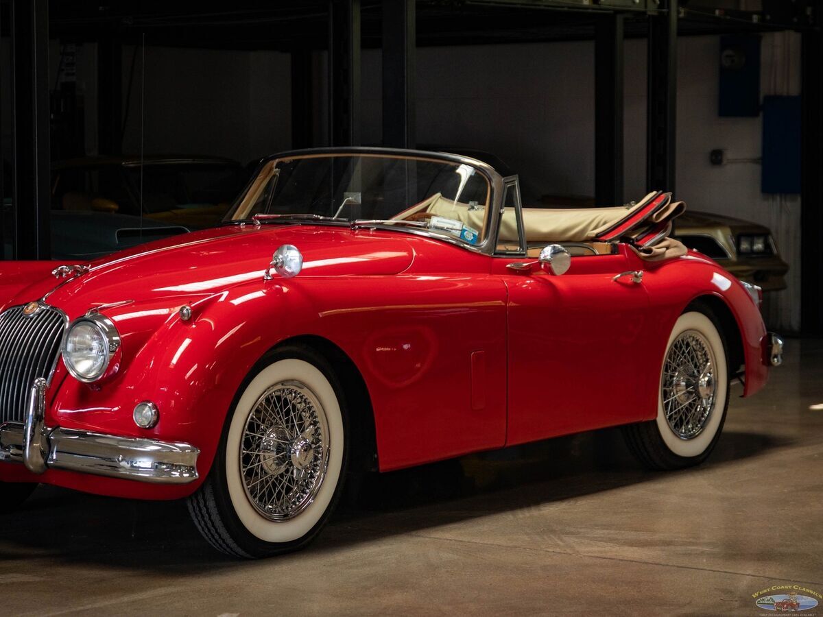 1961 Jaguar XK150 SE 3.8L Drophead Coupe - photo 9