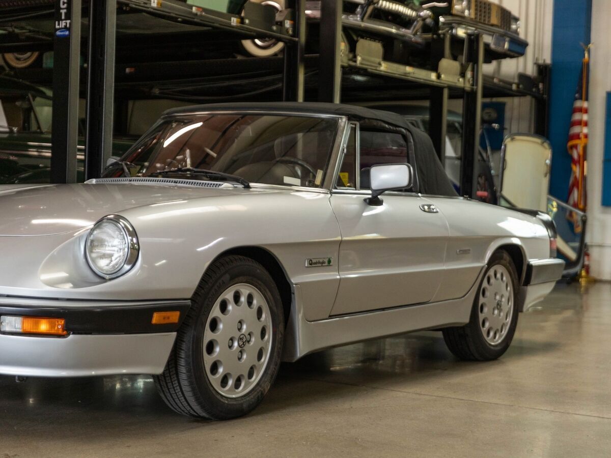 1987 Alfa Romeo Spider Quadrifoglio with 45K orig miles Quadrifoglio - photo 10