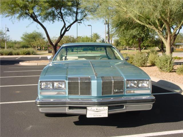 1976 Oldsmobile Cutlass --