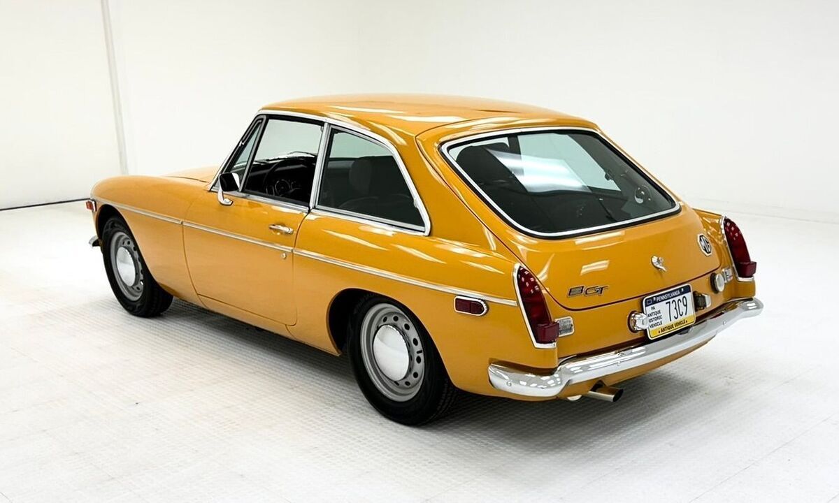 1971 MG MGB GT - photo 3