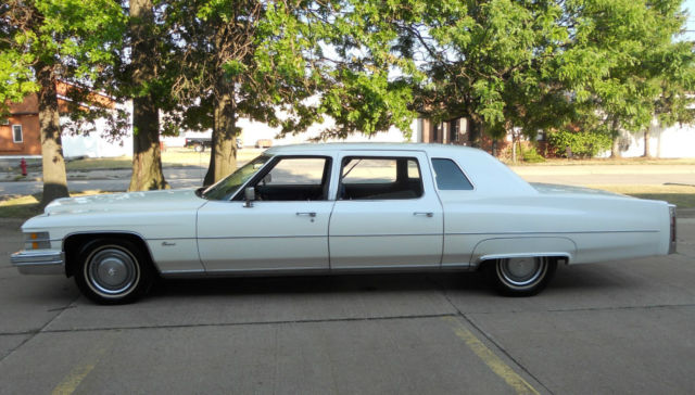 1974 Cadillac Fleetwood Limousine! NO RESERVE! HIGHEST BIDDER WINS! - photo 2