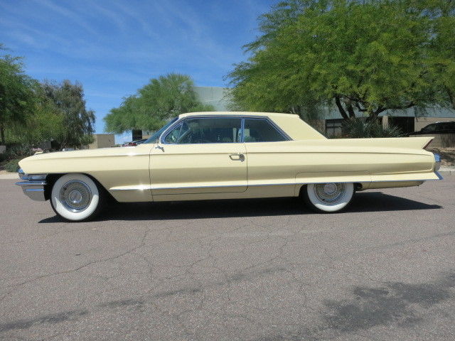1962 Cadillac DeVille Series 62 Coupe - photo 3